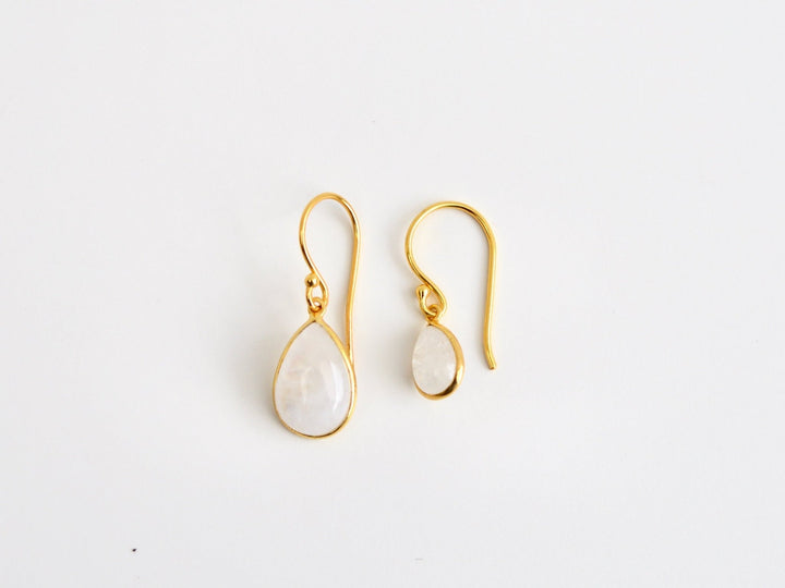 Big Gem Drops: Mondstein Ohrhänger | vergoldet, rosévergoldet, silber
