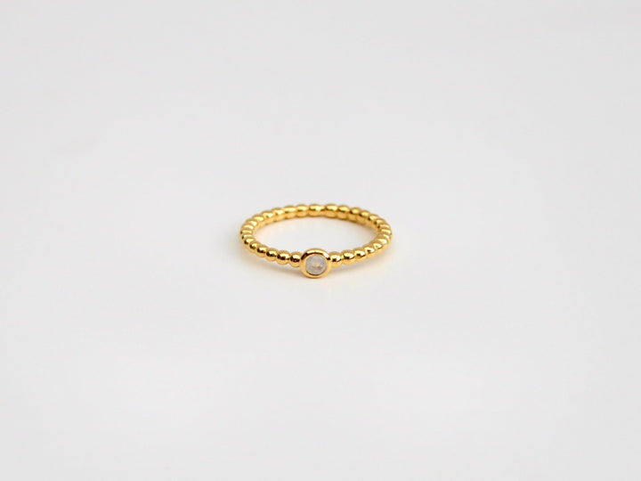 Dotted Collection: Zarter Mondstein Ring | vergoldet, rosévergoldet, silber