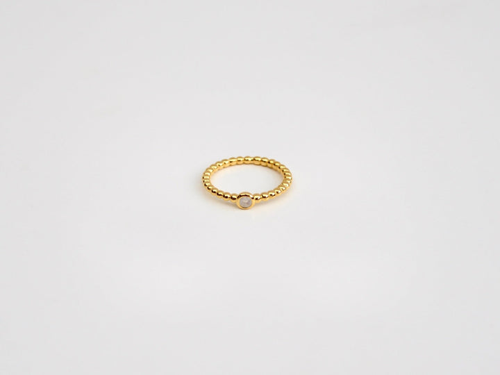 Dotted Collection: Zarter Mondstein Ring | vergoldet, rosévergoldet, silber