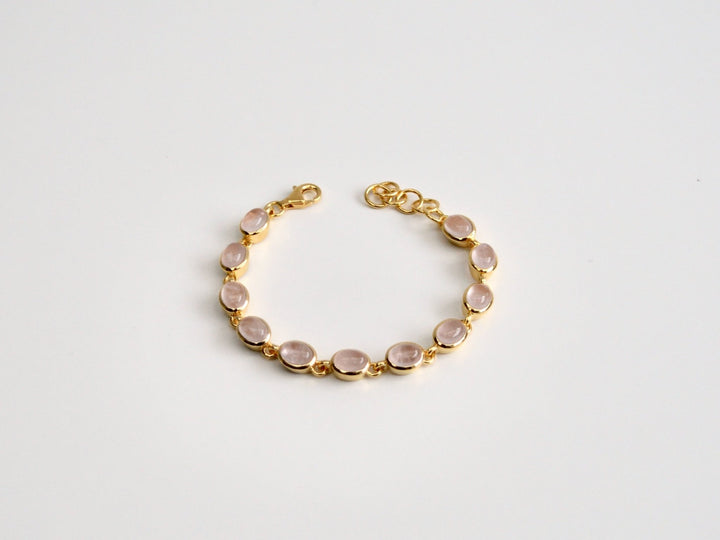Oval Gems: Statement Armband Rosenquarz poliert | vergoldet