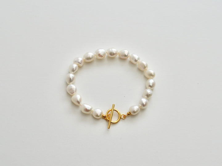 Pearl Collection: Perlenarmband Toggle Bracelet  | vergoldet