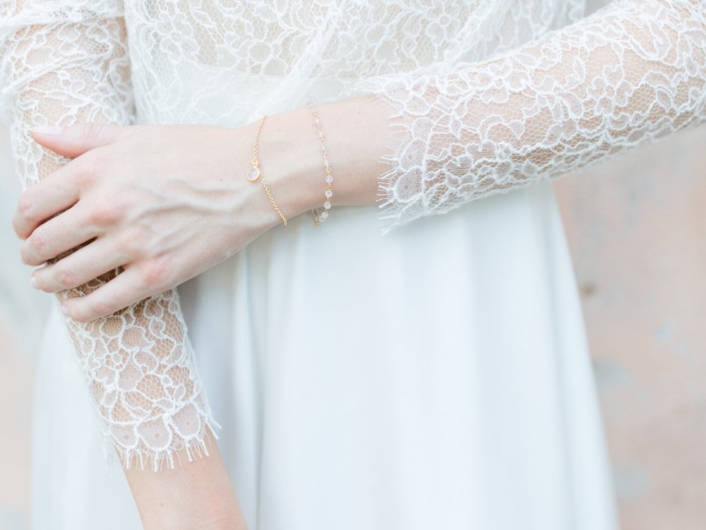 Dangling Delicate Dots: Rosenquarz Armband vergoldet - Mia&Martha by Katja Schmalen