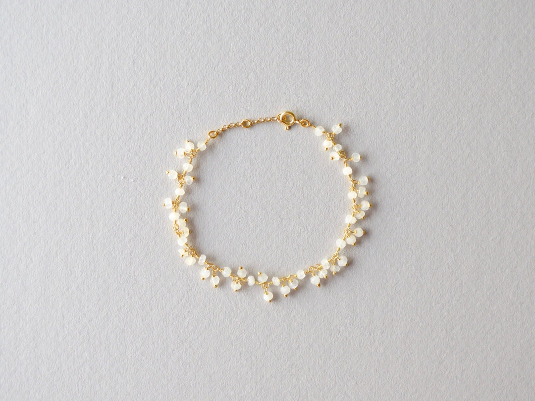 Dangling Gems: Zartes Mondstein Armband | vergoldet, rosévergoldet, silber - Mia&Martha by Katja Schmalen