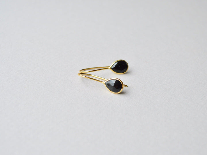 Delicate: Black Onyx Ohrringe | vergoldet, rosévergoldet, silber