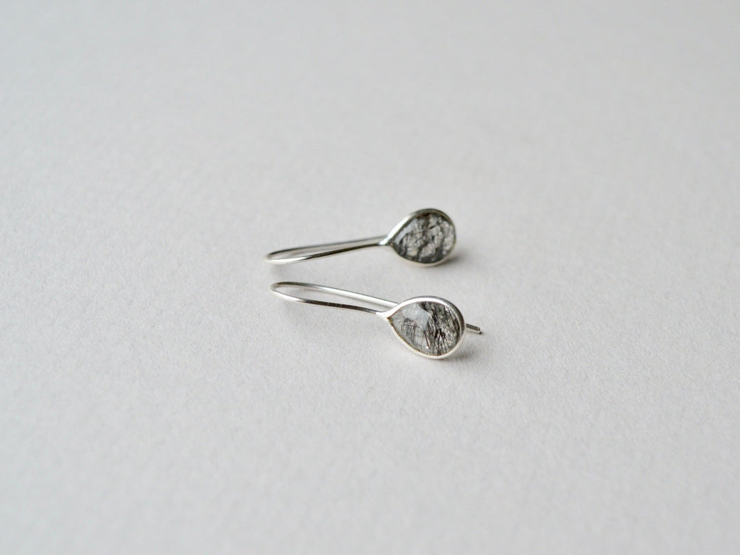 Delicate: Black Rutilquarz Ohrringe | vergoldet, rosévergoldet, silber