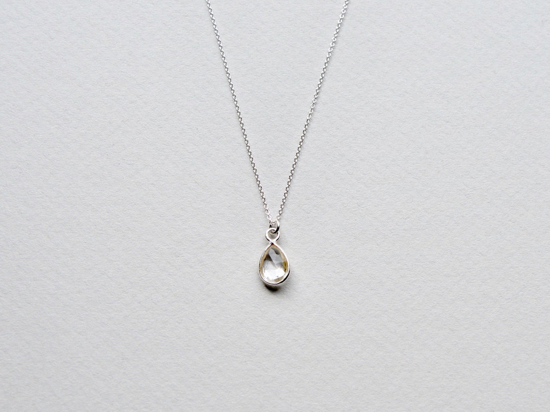 Delicate Drops: Rock Crystal Kette | vergoldet, rosévergoldet, silber