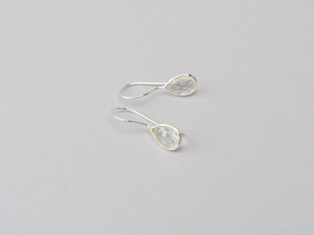 Delicate: Zarte Rock Crystal Ohrringe | vergoldet, rosévergoldet, silber - Mia&Martha by Katja Schmalen