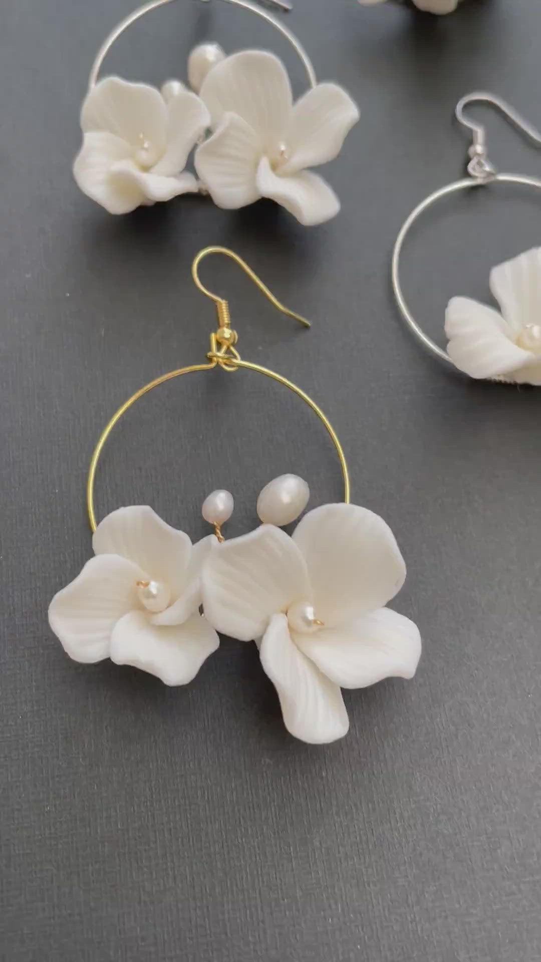 Violette: Ohrringe Circle mit Süßwasserperlen | Farbe gold oder silber