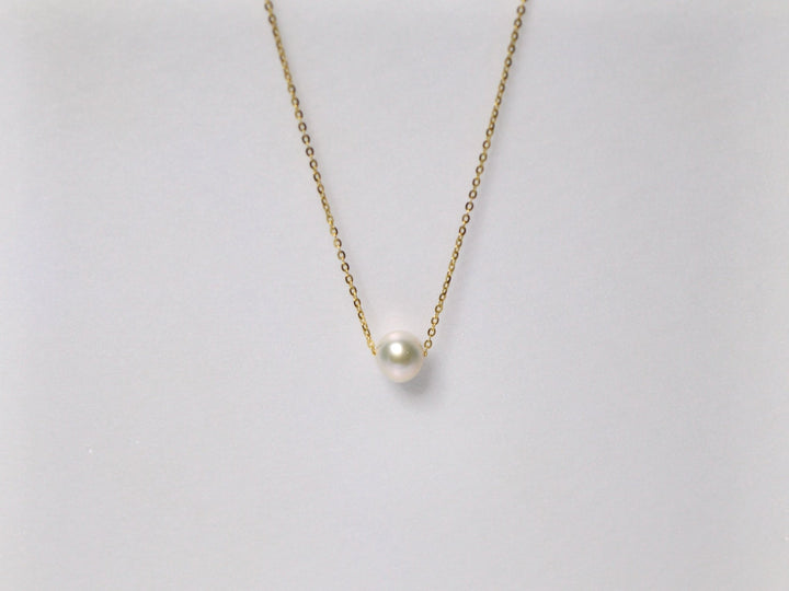 Floating Pearls: Moderne Perlenkette | vergoldet