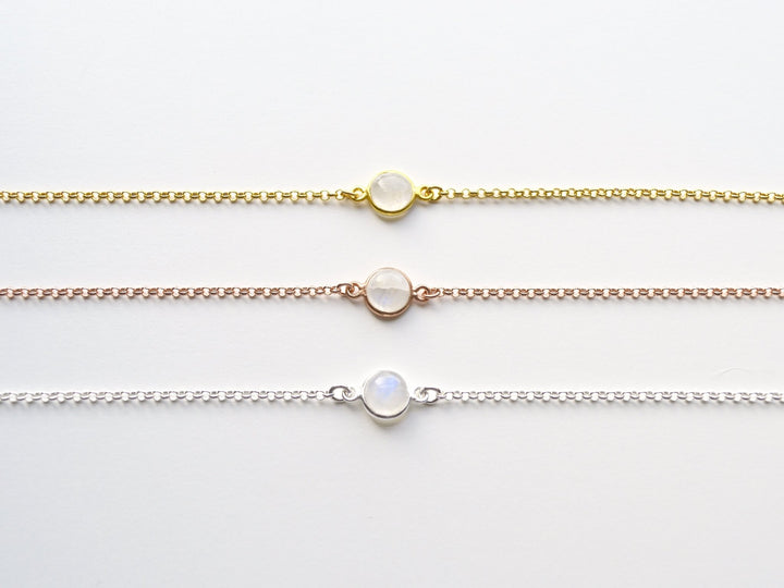 Gem Dot: Mondstein Armband vergoldet - Mia&Martha by Katja Schmalen