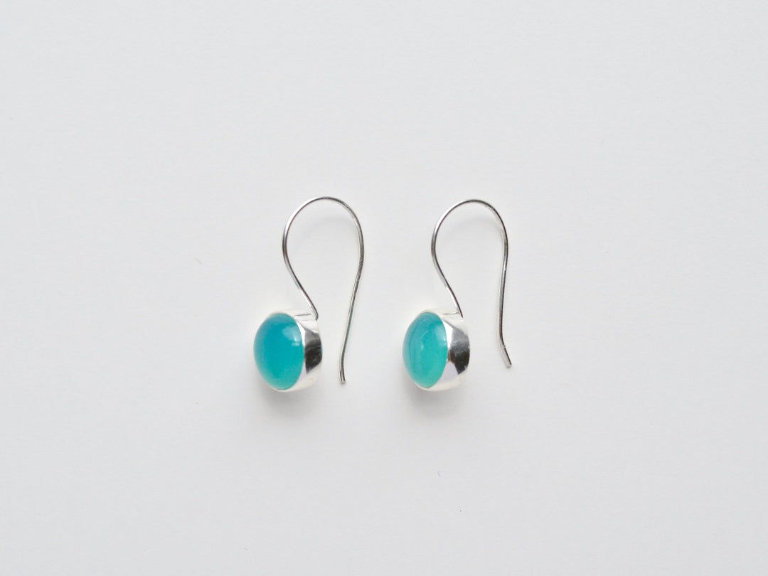 Gem Dots: Aqua Chalcedon Ohrringe | vergoldet, rosévergoldet, silber