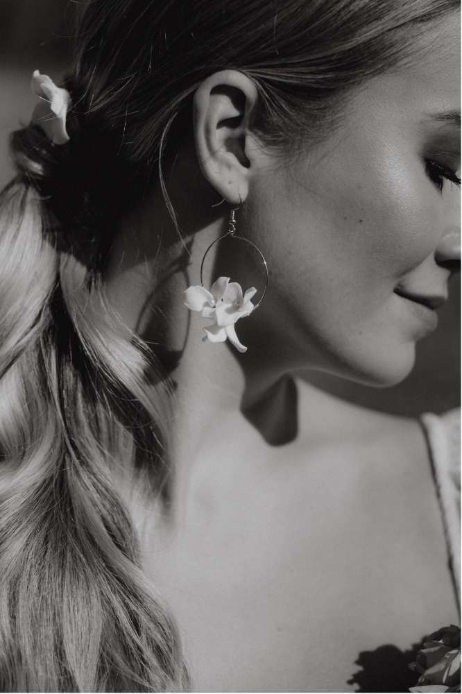 Lillie: Ohrringe Circle mit echten Perlen | Farbe gold oder silber