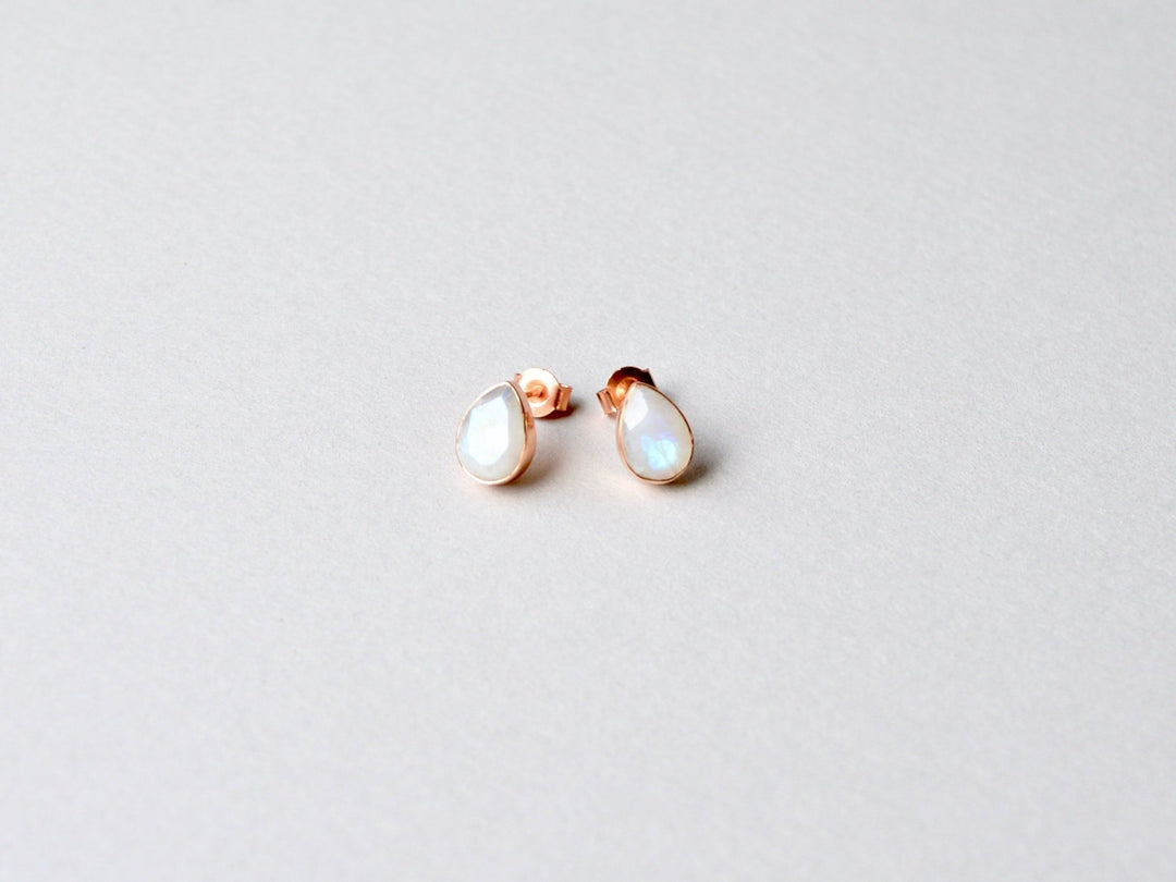 Mondstein Ohrstecker Facette Drops | vergoldet, rosévergoldet, silber - Mia&Martha by Katja Schmalen