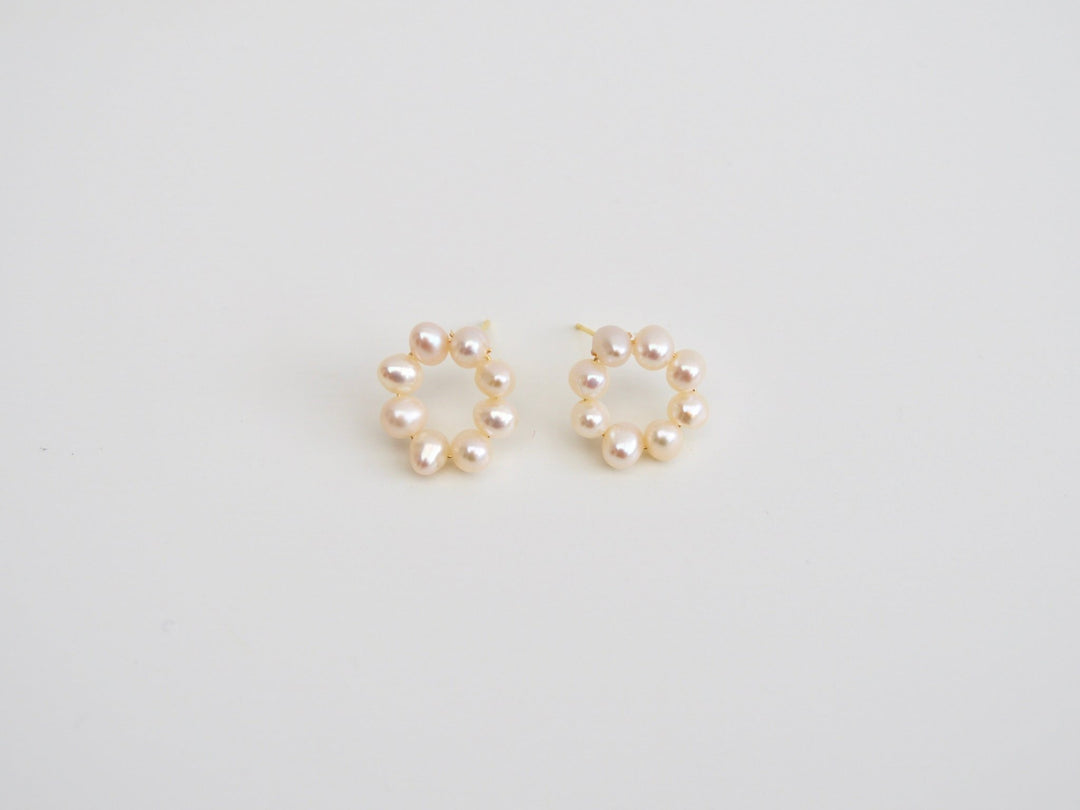 Natural Pearls: Perlenstecker Circle | vergoldet