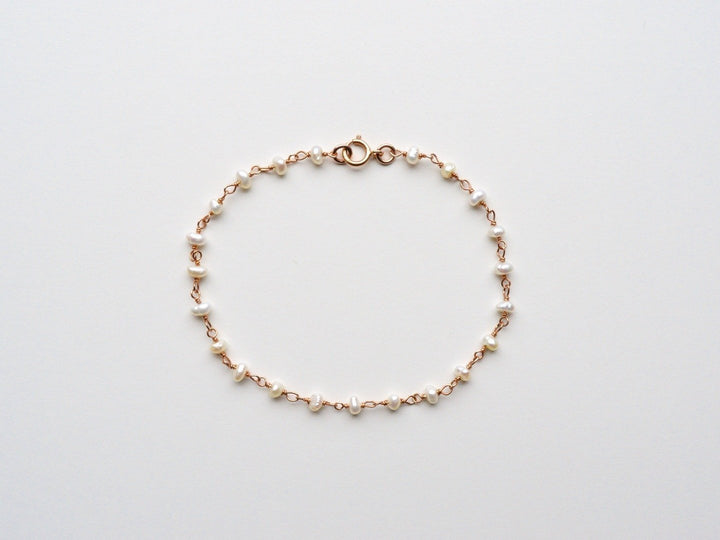 Pearls: Zartes Perlenarmband vergoldet - Mia&Martha by Katja Schmalen