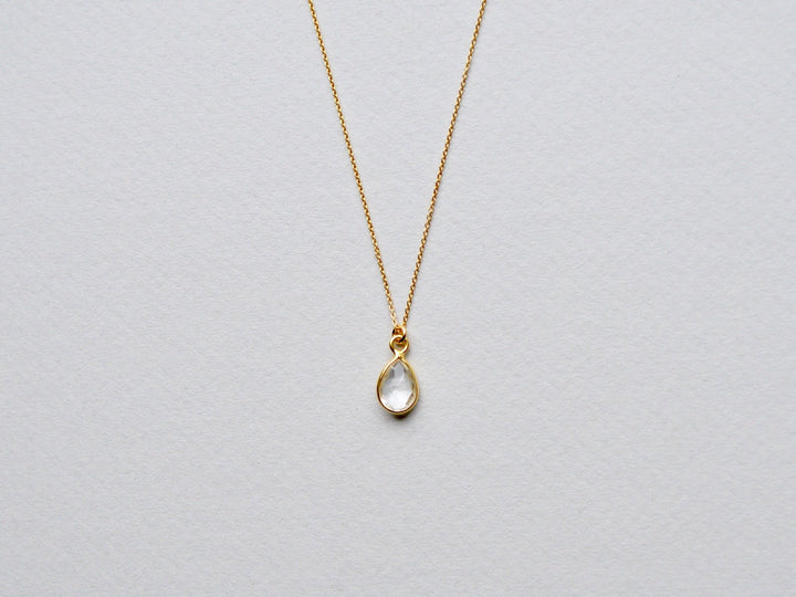 Rock Crystal: Quarz Kette vergoldet - Mia&Martha by Katja Schmalen