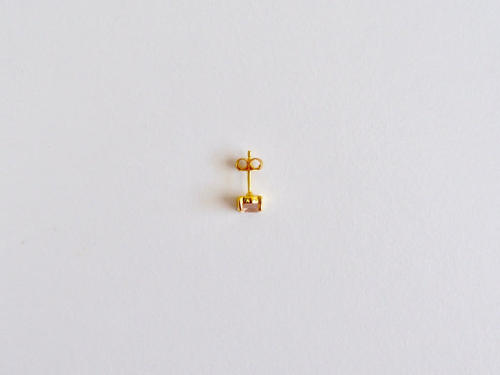 Round Gems: Rosenquarz Ohrstecker Prong | vergoldet, rosévergoldet, silber