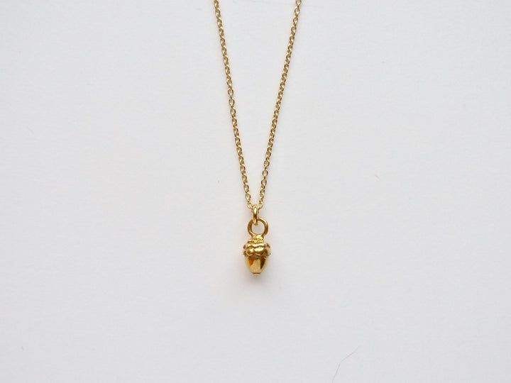 So zart: Tiny Acorn Kette vergoldet - Mia&Martha by Katja Schmalen