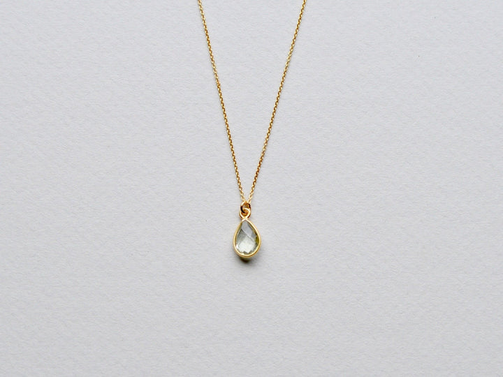 Something Green: Prasiolith Kette vergoldet - Mia&Martha by Katja Schmalen