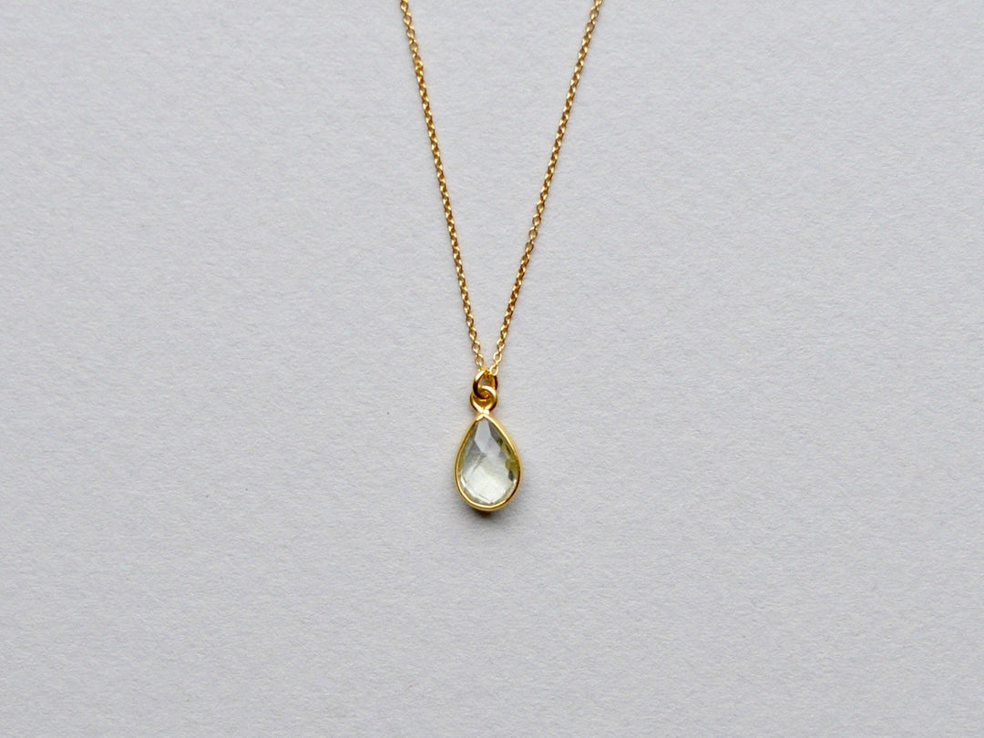 Something Green: Prasiolith Kette vergoldet - Mia&Martha by Katja Schmalen