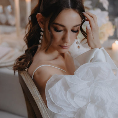 Brautschmuck mit Perlen: Tipps für deinen perfekten Hochzeitslook