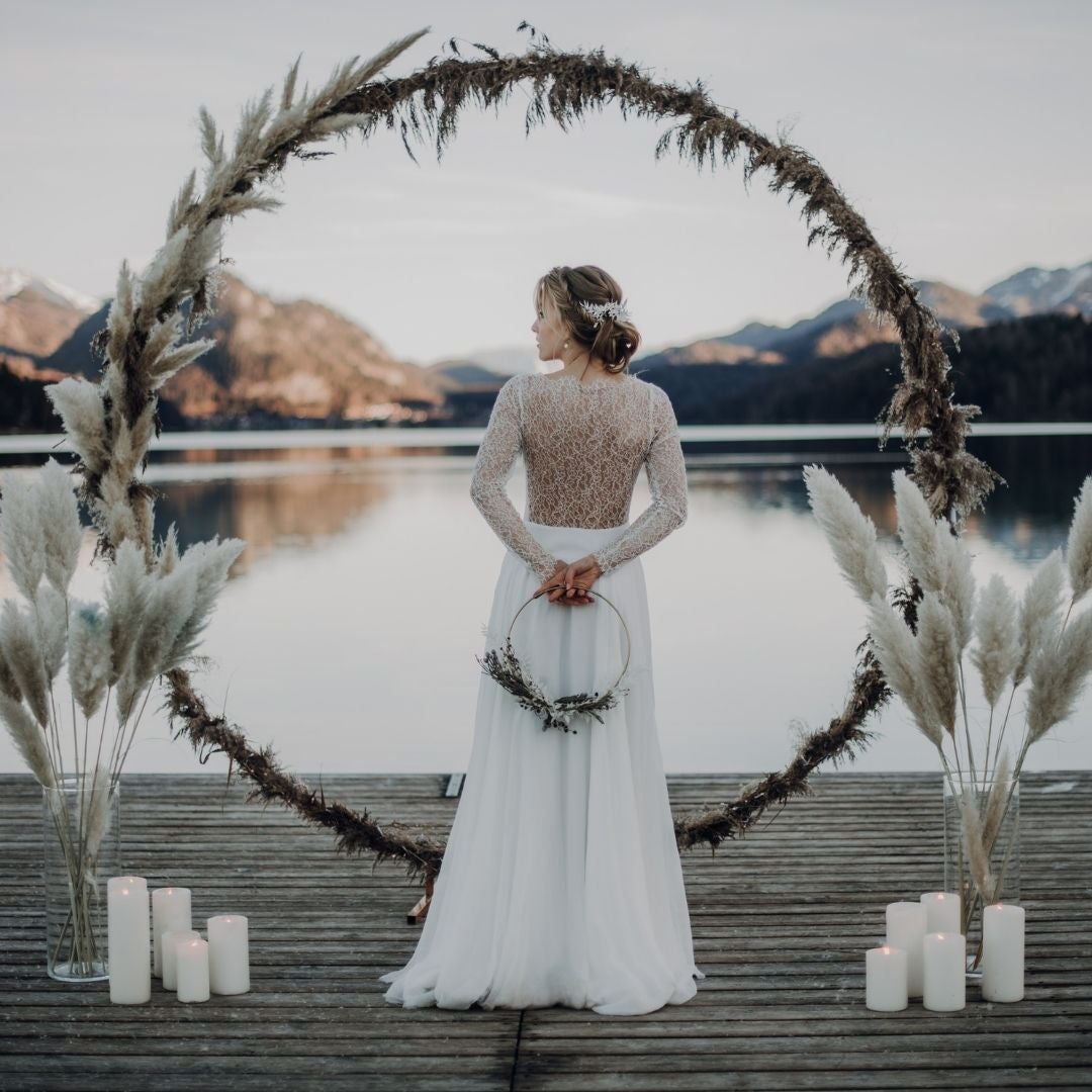 Dusty Blue: Winterhochzeit am See | Mia&Martha by Katja Schmalen