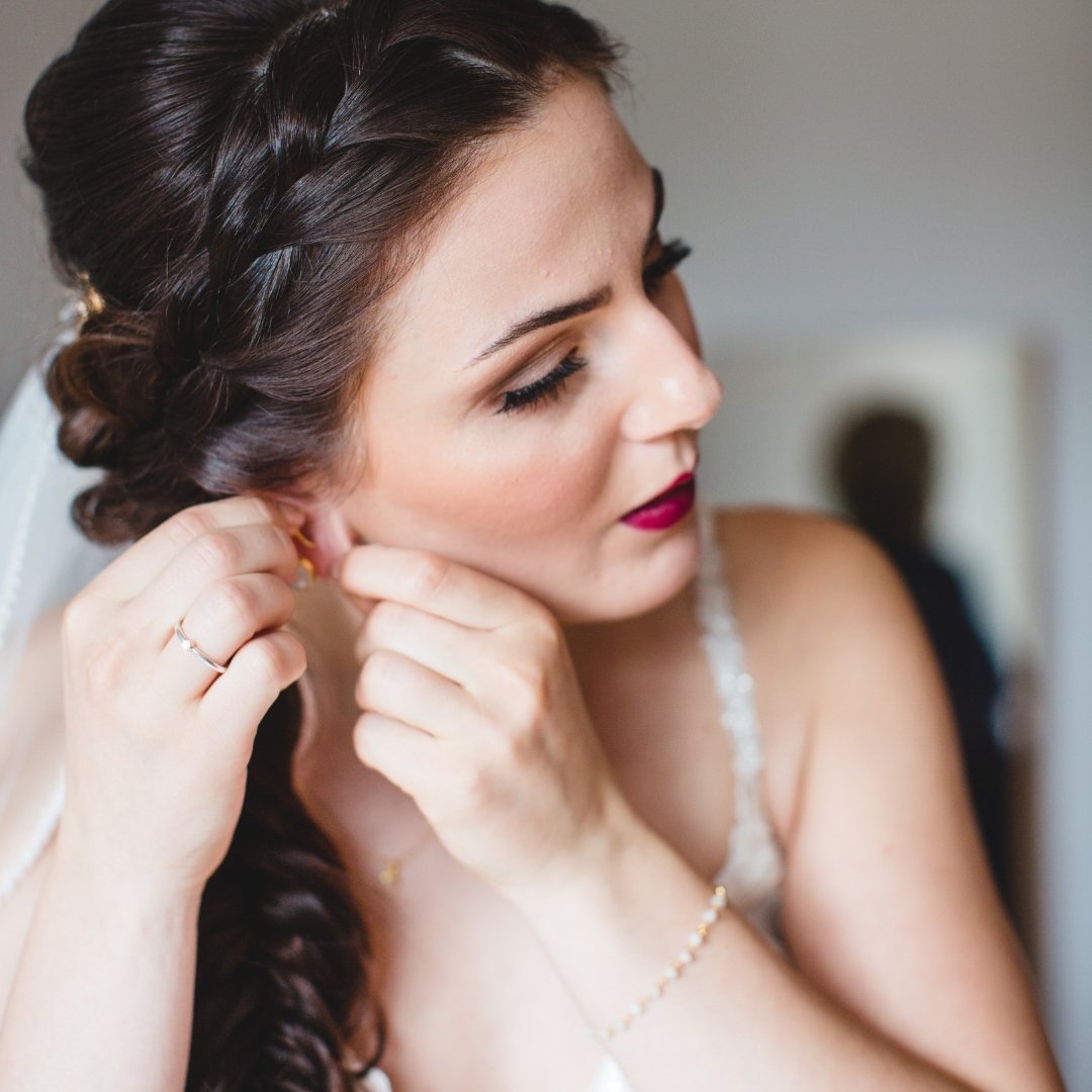 Real Bride Alyssa mit Brautschmuck von Mia&Martha bei ihrer Hochzeit
