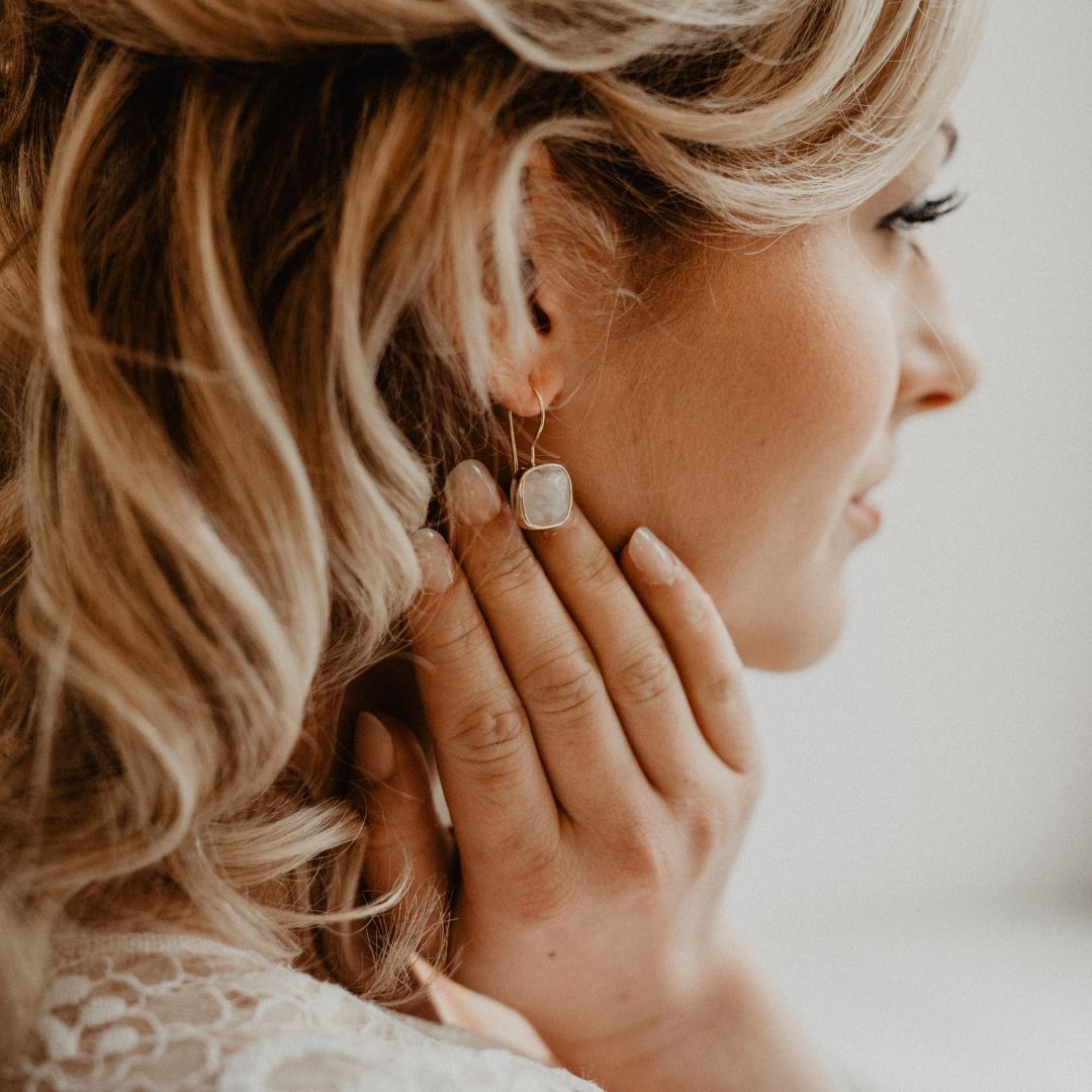 Mondsteinschmuck als Brautschmuck von Mia&Martha