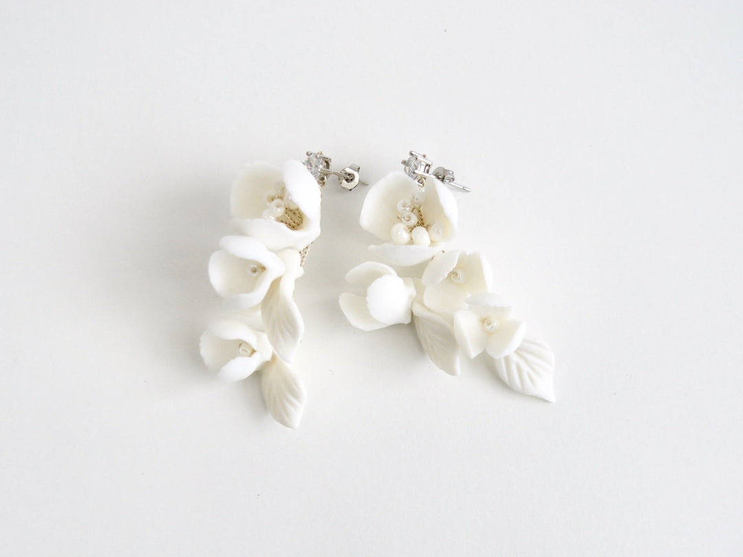 All White: Ohrstecker Manou | Farbe gold oder silber