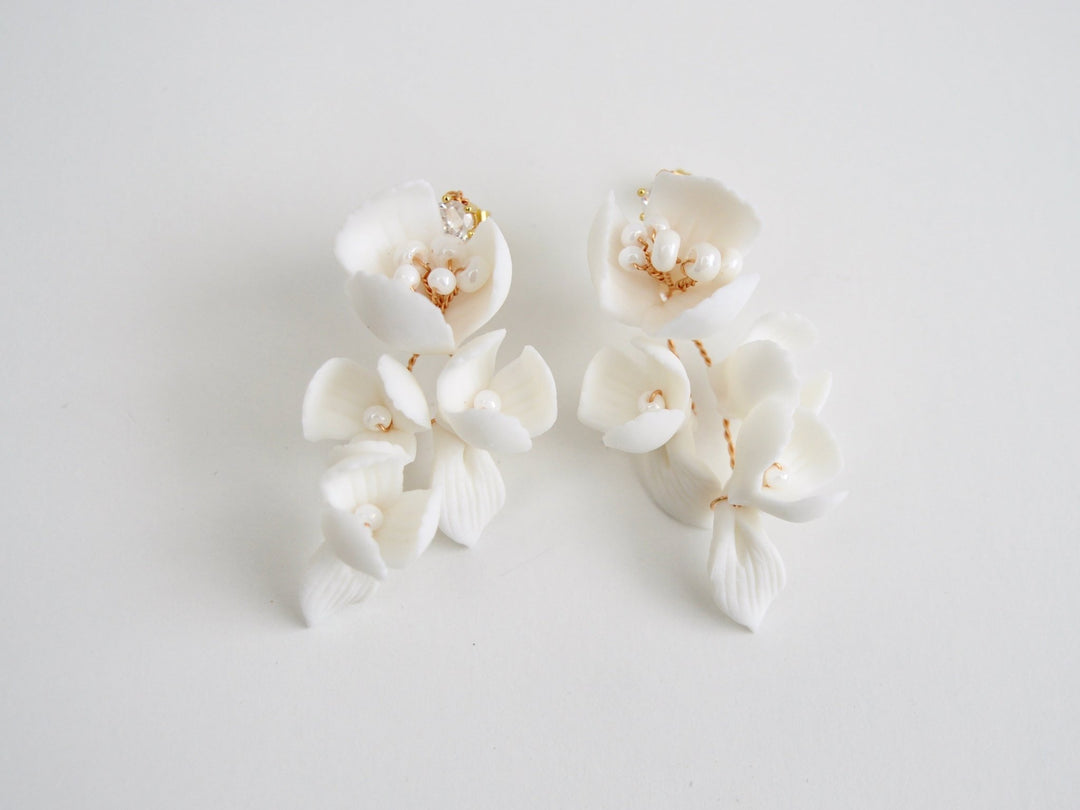 All White: Ohrstecker Manou | Farbe gold oder silber
