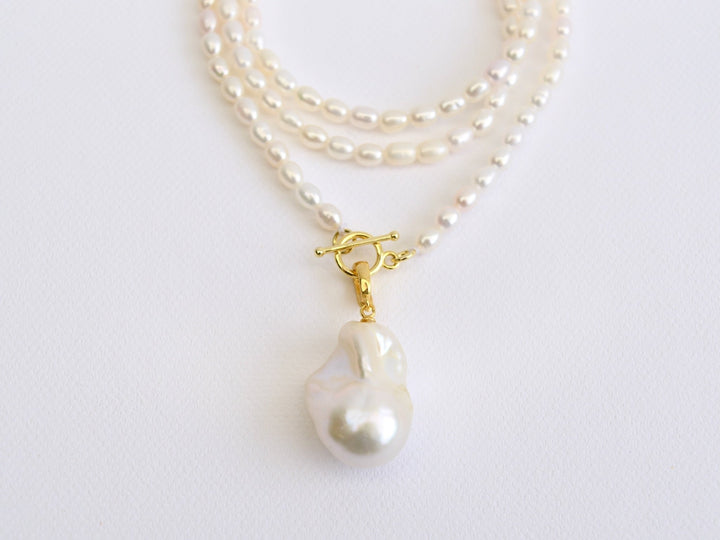 Baroque Pearls: Lange Statement-Kette mit 3A-Perle | vergoldet