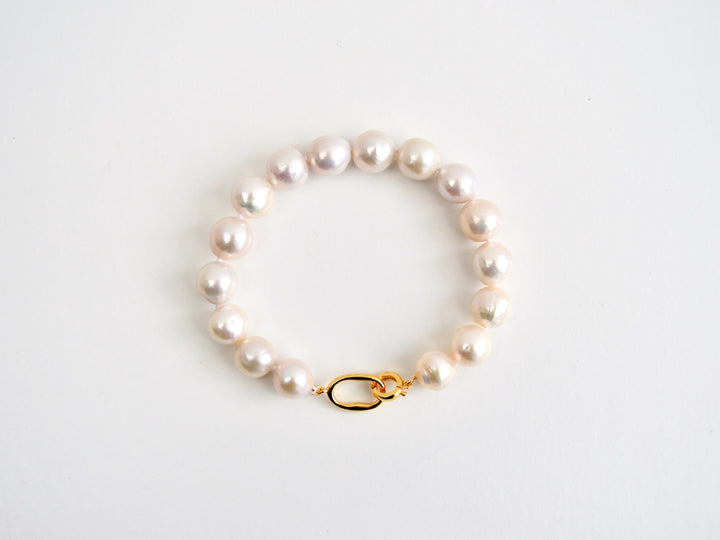 Baroque Pearls: Statement Perlenarmband | vergoldet