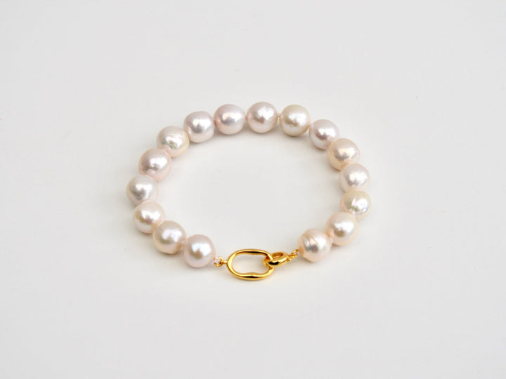 Baroque Pearls: Statement Perlenarmband | vergoldet