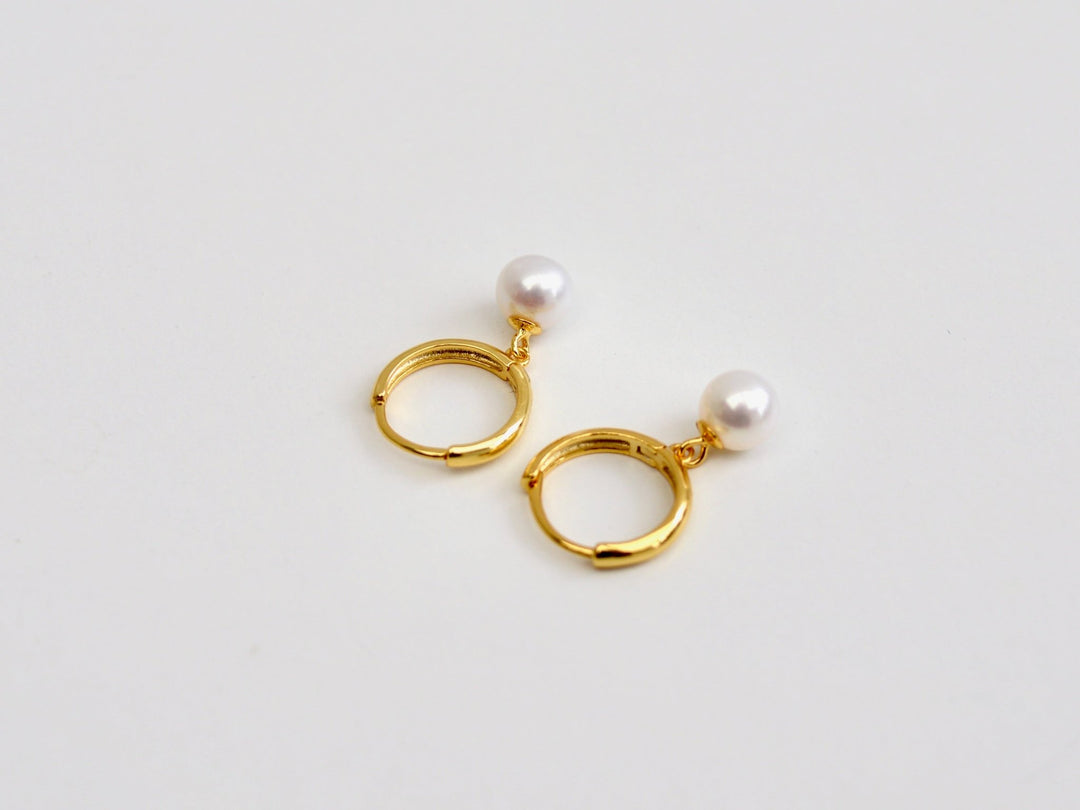 Pearls: Hoops mit runden 6mm AAA Süßwasserperlen | vergoldet, silber