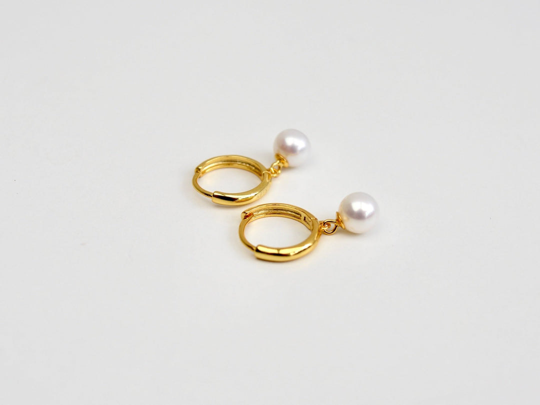 Pearls: Hoops mit runden 6mm AAA Süßwasserperlen | vergoldet, silber