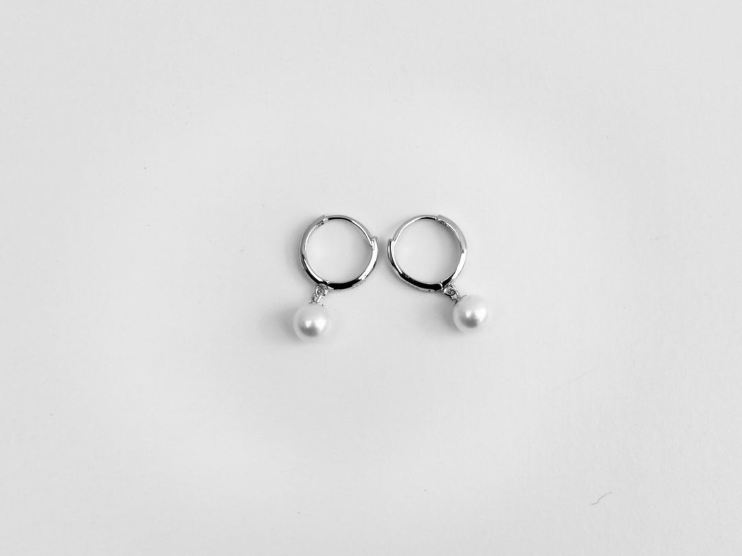 Pearls: Hoops mit runden 6mm AAA Süßwasserperlen | vergoldet, silber