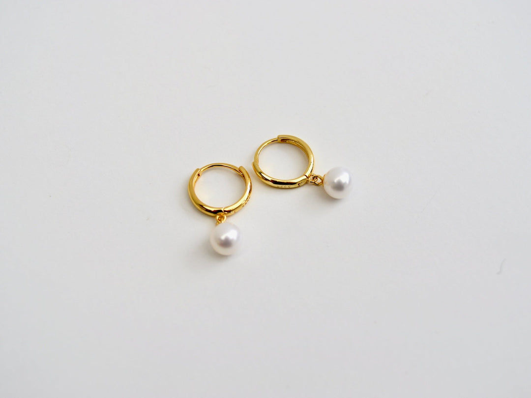Pearls: Hoops mit runden 6mm AAA Süßwasserperlen | vergoldet, silber