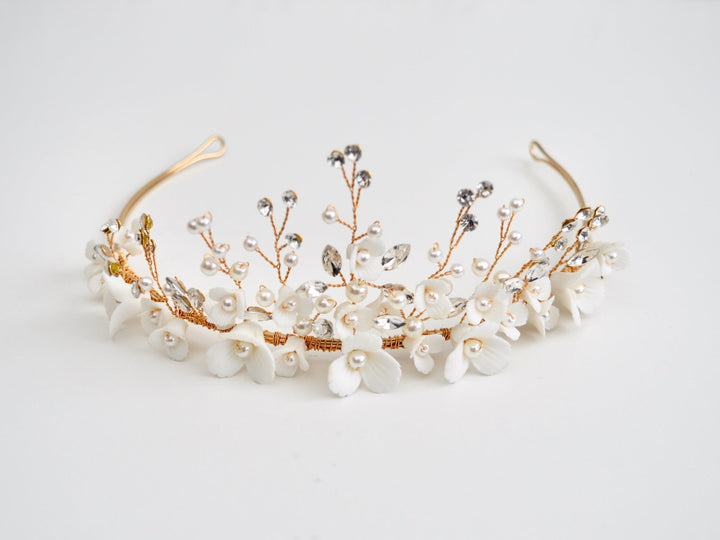 Sparkling Céline: Haarreif mit 3D Blüten | Farbe gold, roségold, silber