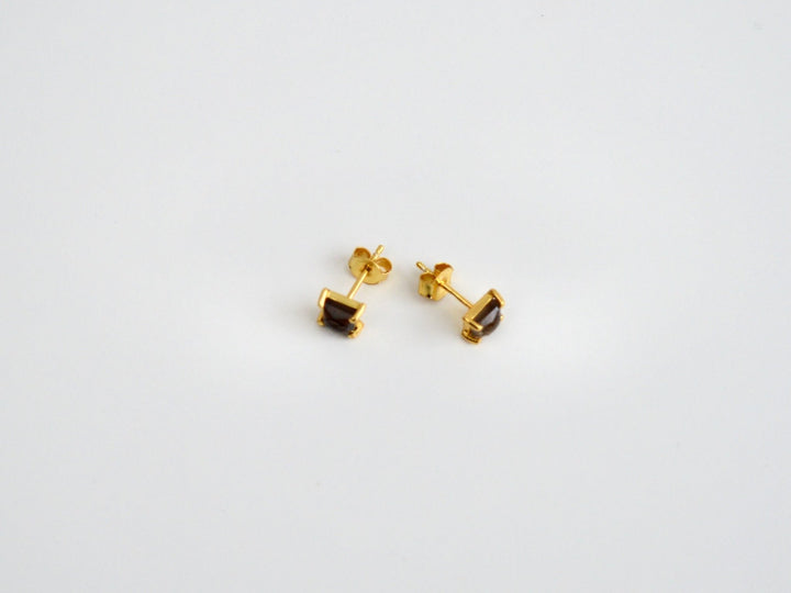 Square Gems: Rauchquarz Ohrstecker Prong | vergoldet, rosévergoldet, silber