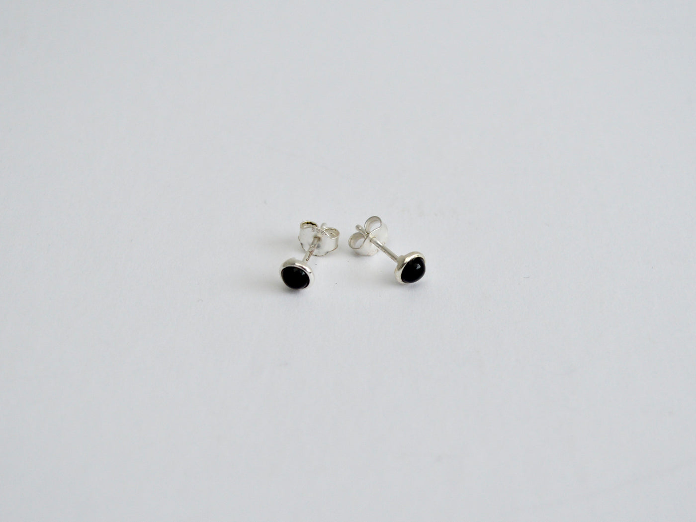 Tiny Gems: Ohrstecker silber | Perlen & diverse Halbedelsteine