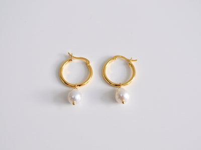 Baroque Pearls: Creolen mit echten Zuchtperlen | vergoldet, silber