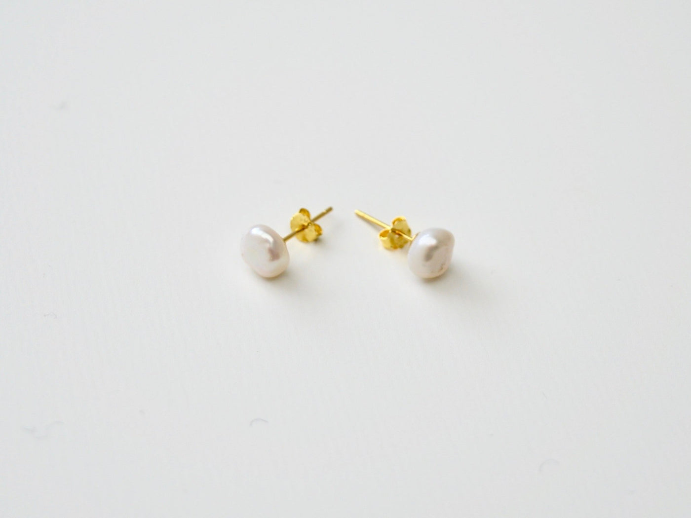 Baroque Pearls: Perlen Ohrstecker | vergoldet, silber