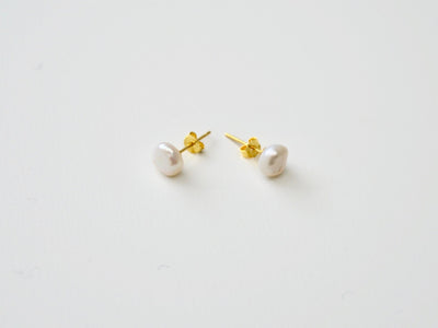 Baroque Pearls: Perlen Ohrstecker | vergoldet, silber