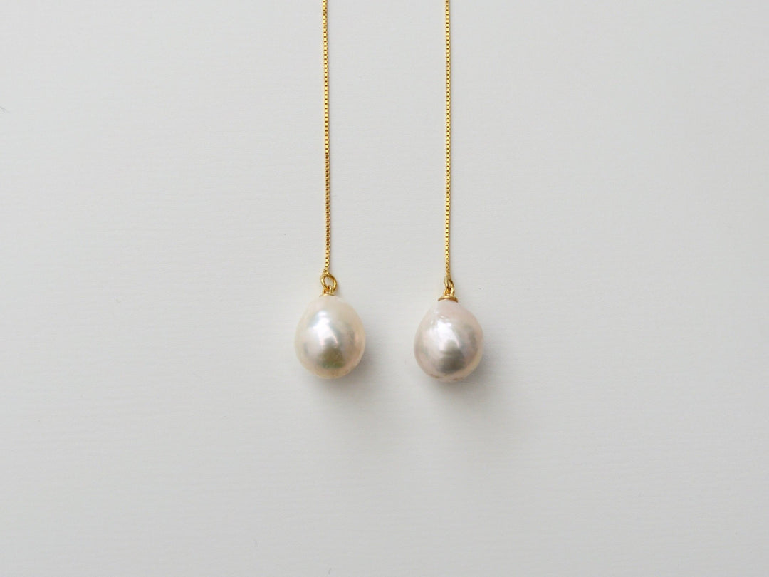 Baroque Pearls: Threader Ohrkette Drops mit echten Perlen | vergoldet