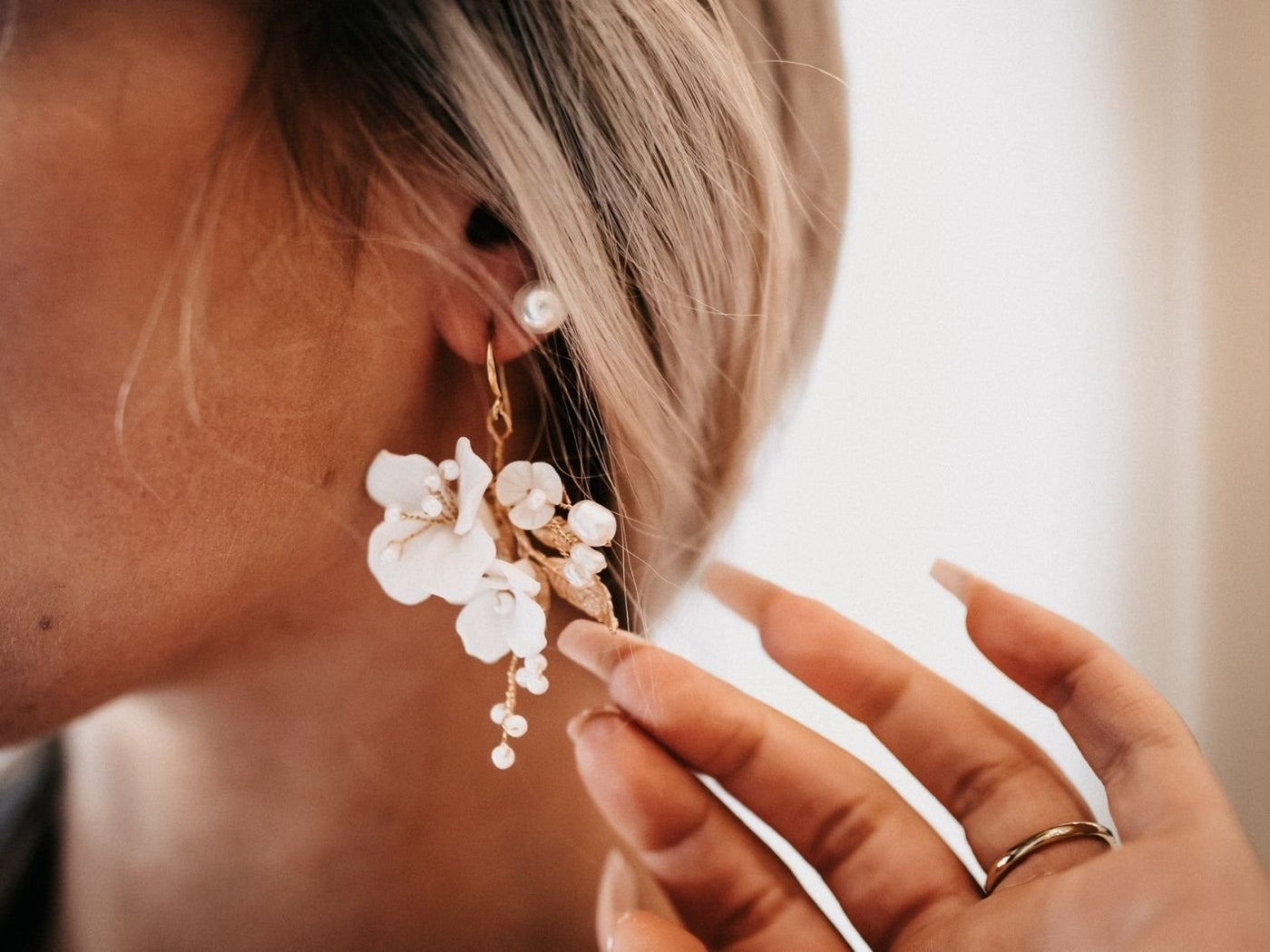 Bouquet: Ohrringe mit Süßwasserperlen | Farbe gold oder silber