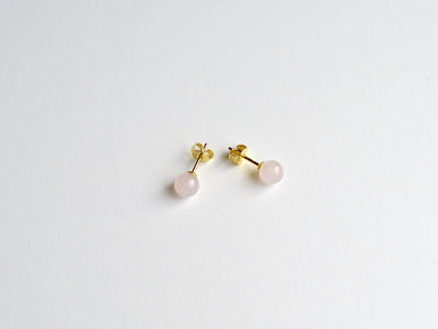Classics: Zarte Rosenquarz Ohrstecker vergoldet - Mia&Martha by Katja Schmalen