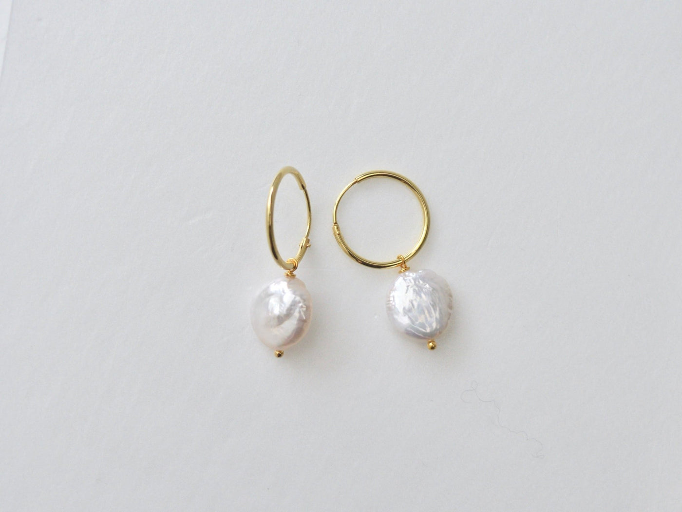 Coin Pearls: Creolen mit echten Perlen | vergoldet, rosévergoldet, silber