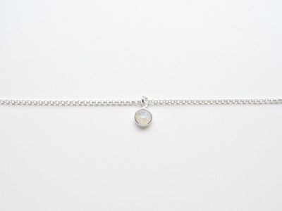 Dangling Delicate Dots: Mondstein Armband | vergoldet, rosévergoldet, silber