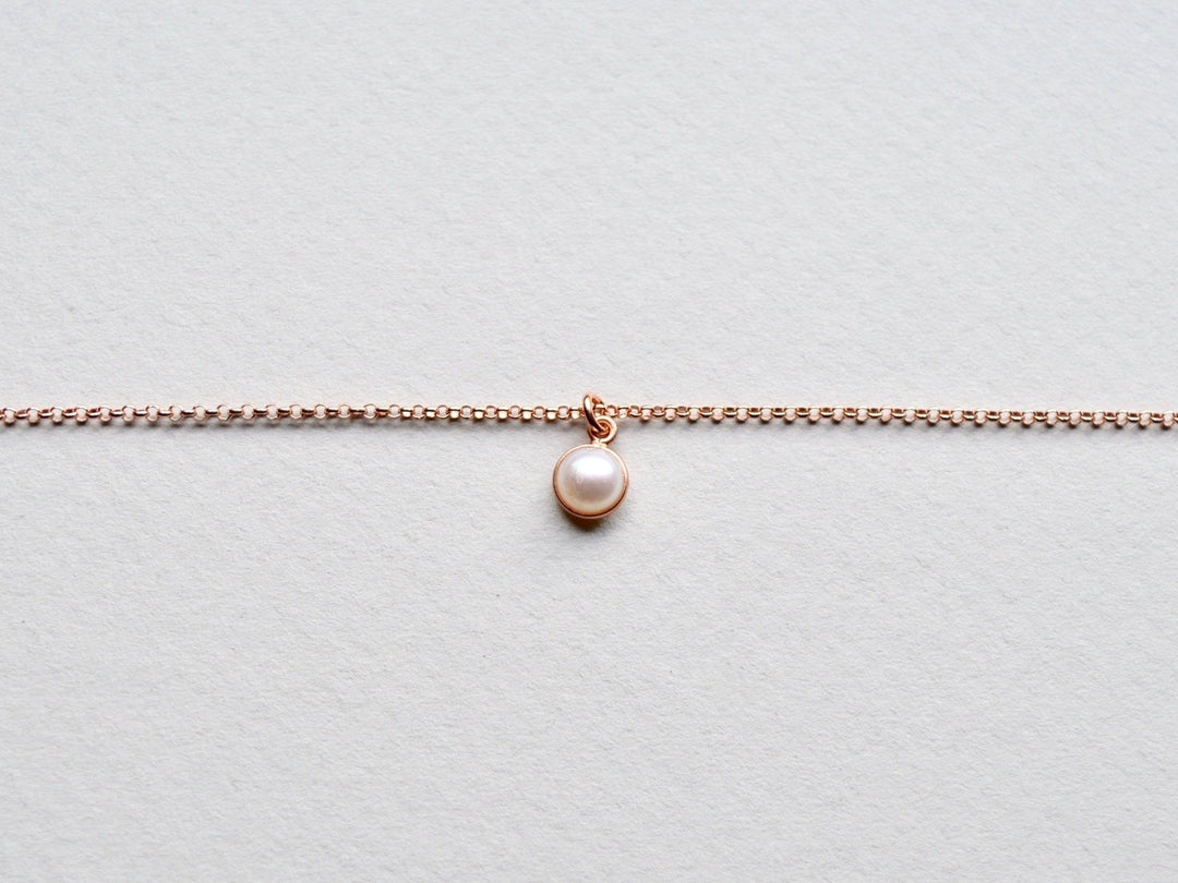 Dangling Pearls: Perlen Armkettchen | vergoldet, rosévergoldet, silber