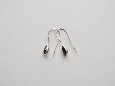 Delicate: Black Onyx Ohrringe | vergoldet, rosévergoldet, silber